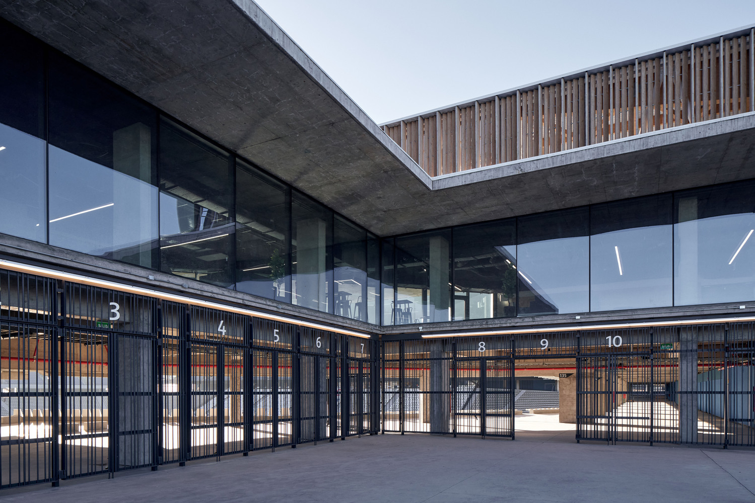 Proyecto-de-modernizacion-del-estadio-de-universidad-catolica-idom 1 (1)